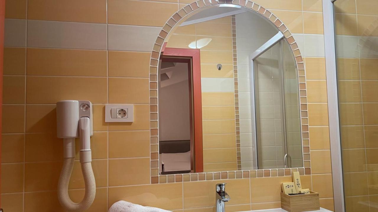 Madonca Rooms & Restaurant Νόβα Γκόριτσα Εξωτερικό φωτογραφία